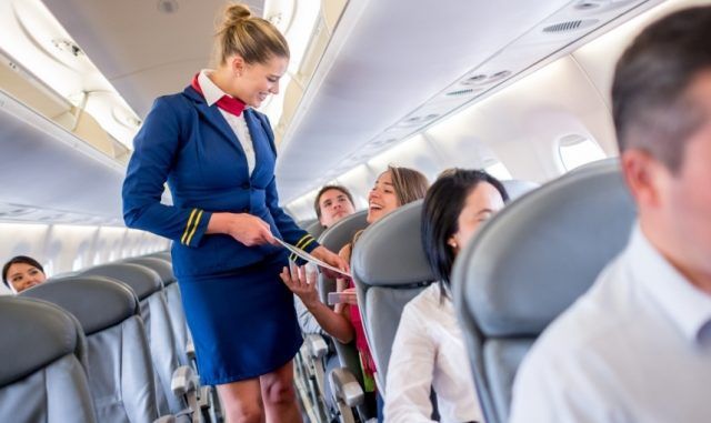 Hostess a bordo — Malpensa24